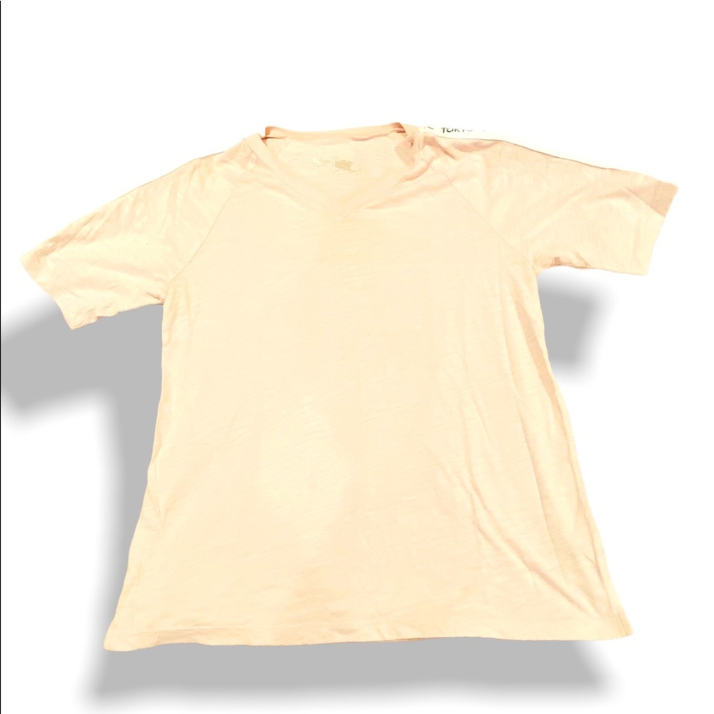 Size M travel pink shirt